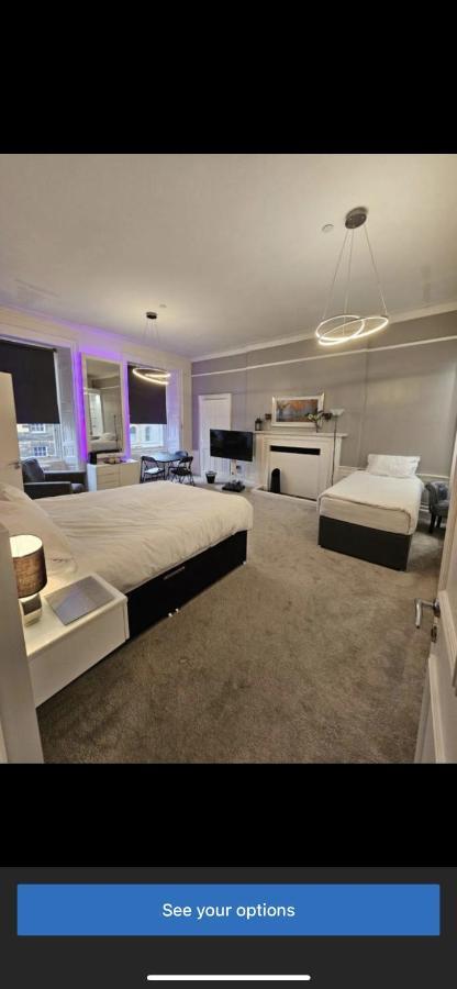 Luxury Family Room With Private Bathroom In The Heart Of Edinburgh — Photos 3